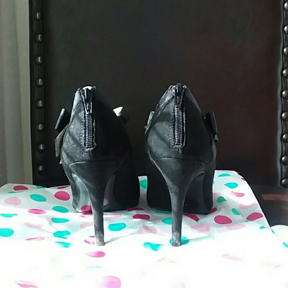 Nine West - Picture 5 of 5